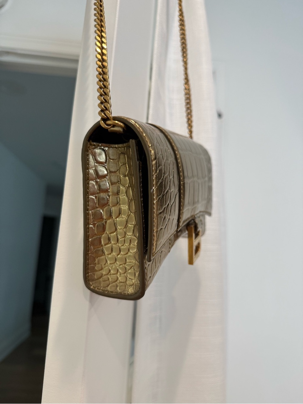 Balenciaga Hourglass Gold Croc-Embossed B Chain Wallet - Picture 7 of 11